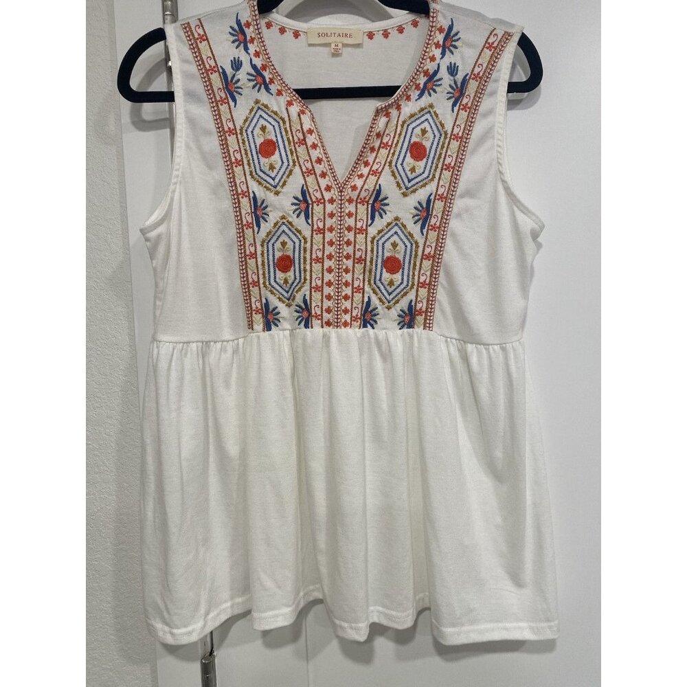 Solitaire Women’s Top Size Medium Boho Beige Embroidered Baby Doll Loose Fit